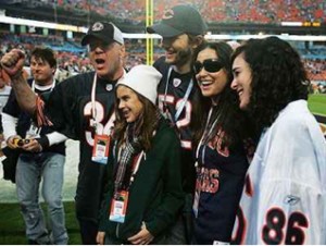 Ashton Kutcher Demi Moore-ral és családjával